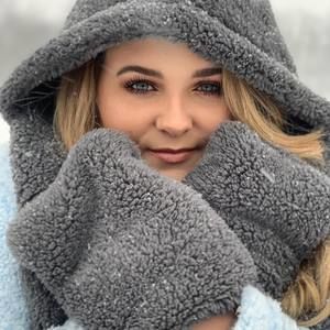 Meet your Posher, Mariah